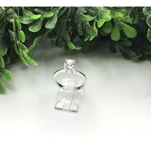 Ring silver tone with a round gem AVON sterling size 7